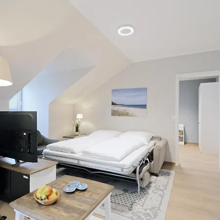 Apartment Baltischer Hof 64 *